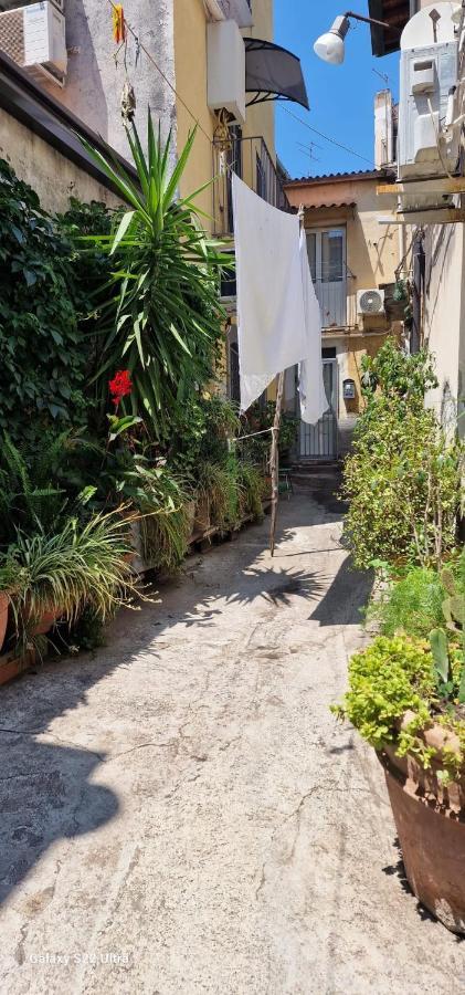Apartment Myourhome Catania Esterno foto